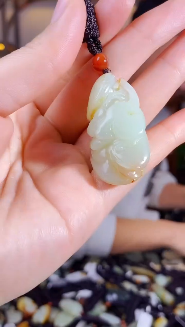 【闪购商品】和田玉颈饰未镶嵌1