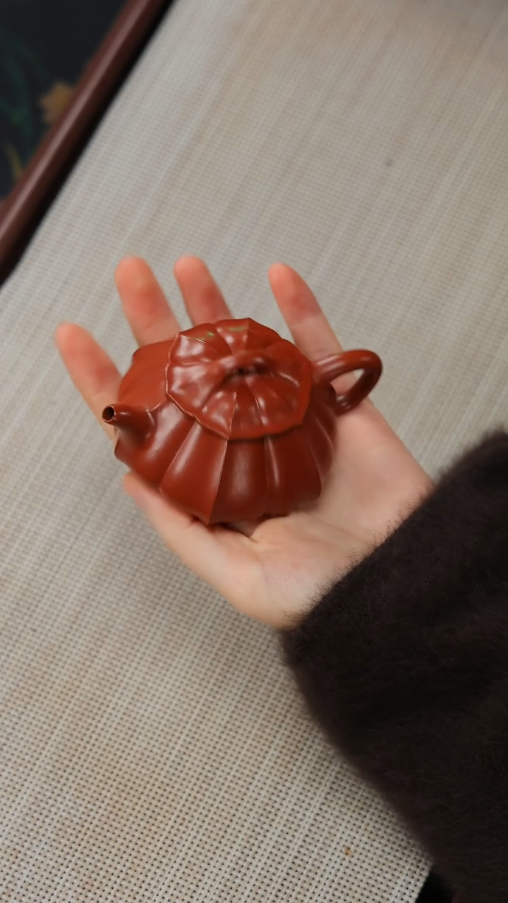 【闪购商品】紫砂茶壶jcy大红袍 筋纹石瓢90cc