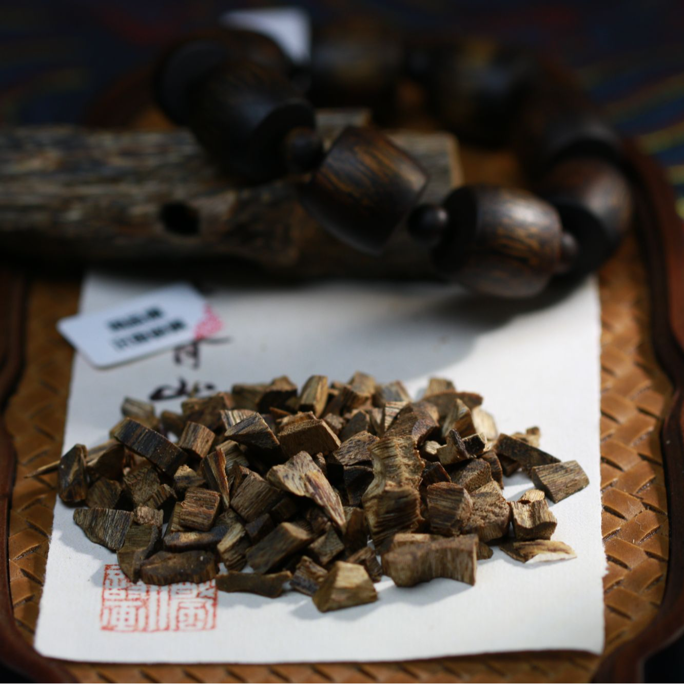 沉香【曹总文玩】越南芽庄沉香碎屑C073(多样性发货)