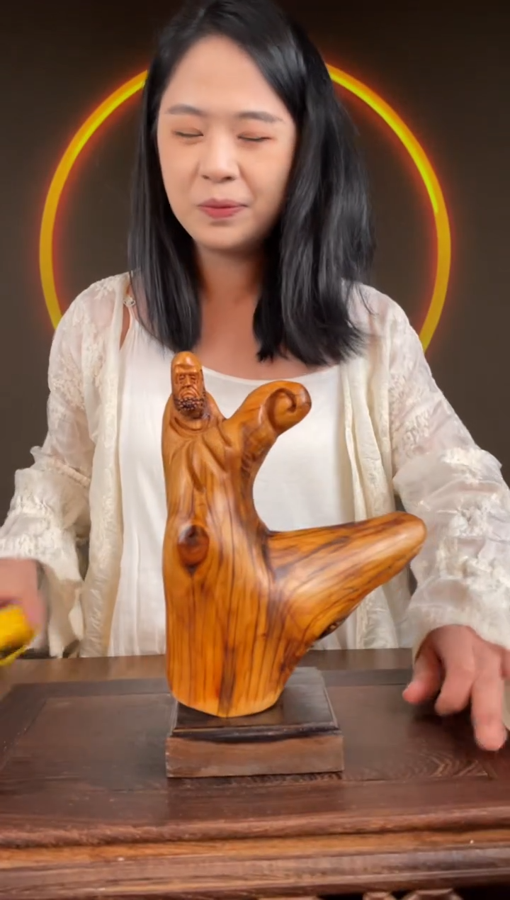 【闪购商品】柏木（崖柏）手工摆件,先抢先得!