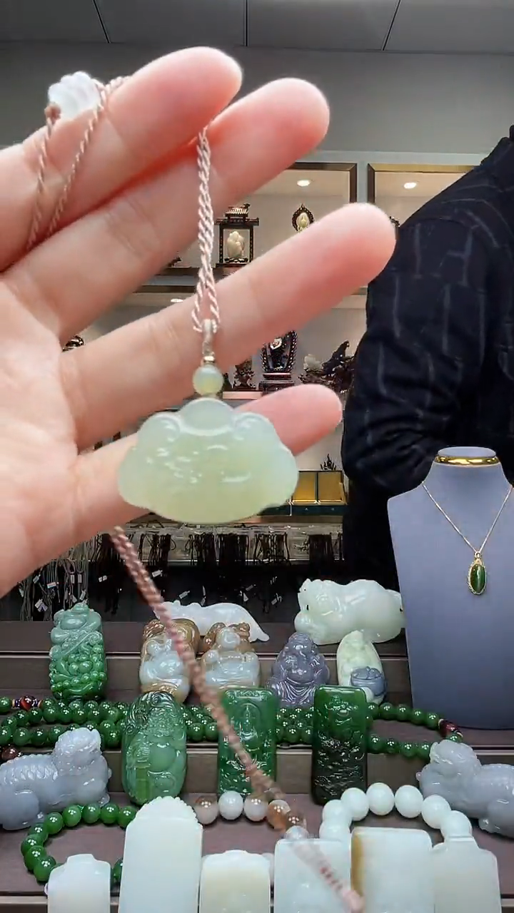 【闪购商品】和田玉颈饰未镶嵌苏