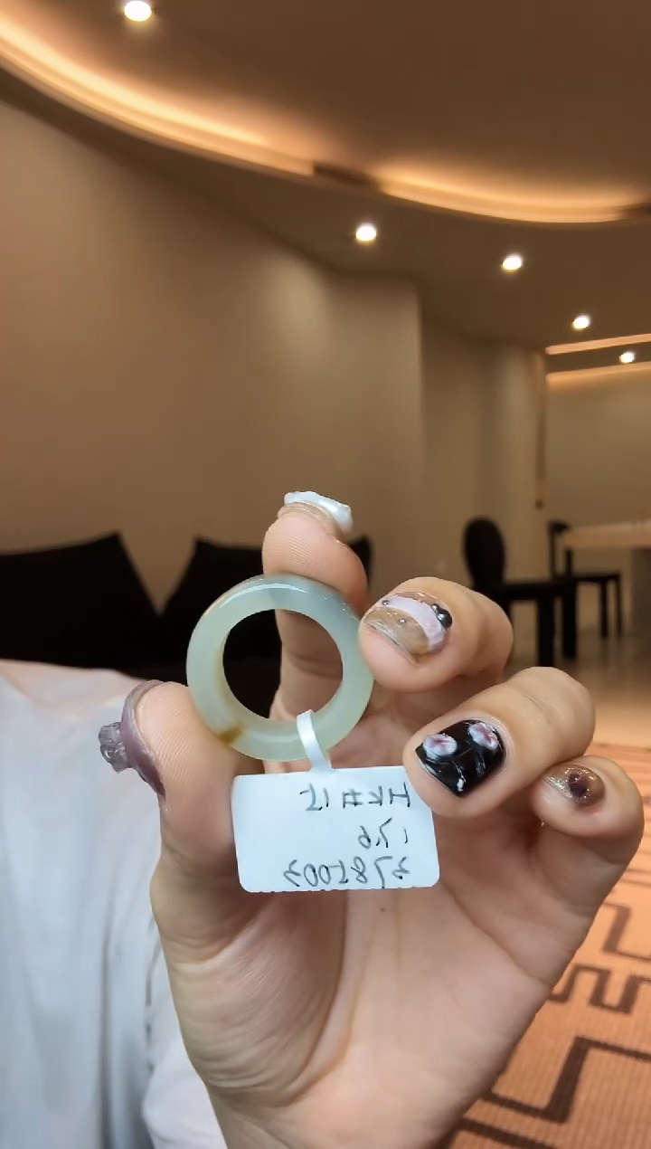 【闪购商品】和田玉戒指未镶嵌15码楼兰三彩