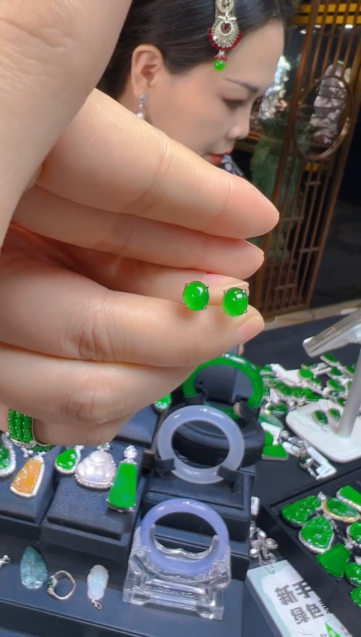 银S925镶嵌翡翠耳饰061(多样性发货发其一)