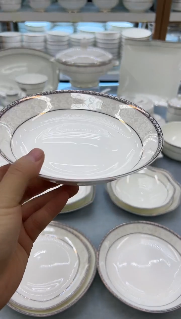 骨瓷玲珑7.5饭2个