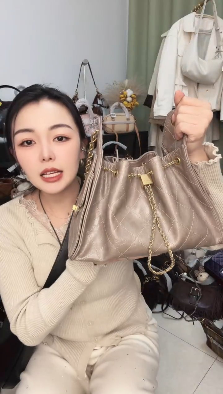 真皮可彼娜灰金  