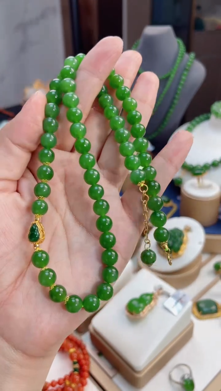 【闪购商品】和田玉项链18K金镶嵌设计款 8mm