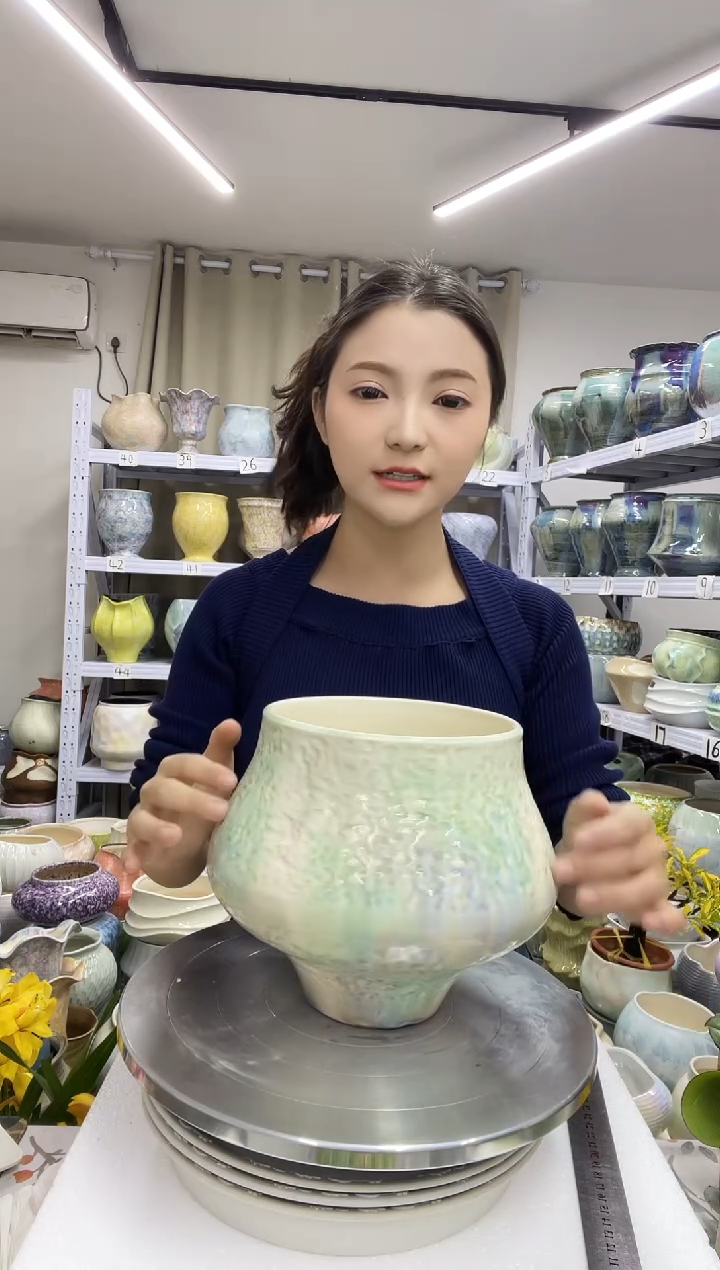 【12.19】花盆链接 高：18  口：15