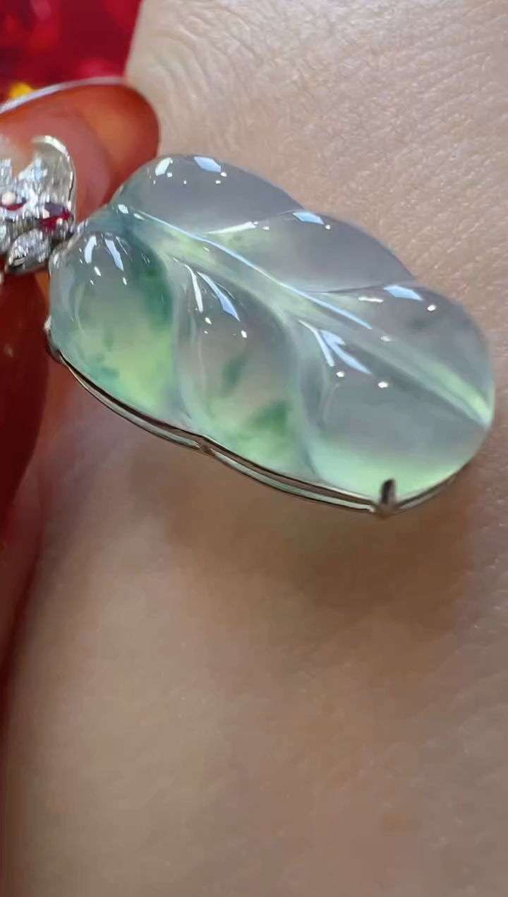 【闪购商品】翡翠吊坠(不含链)18K金镶嵌多样性团购发一件