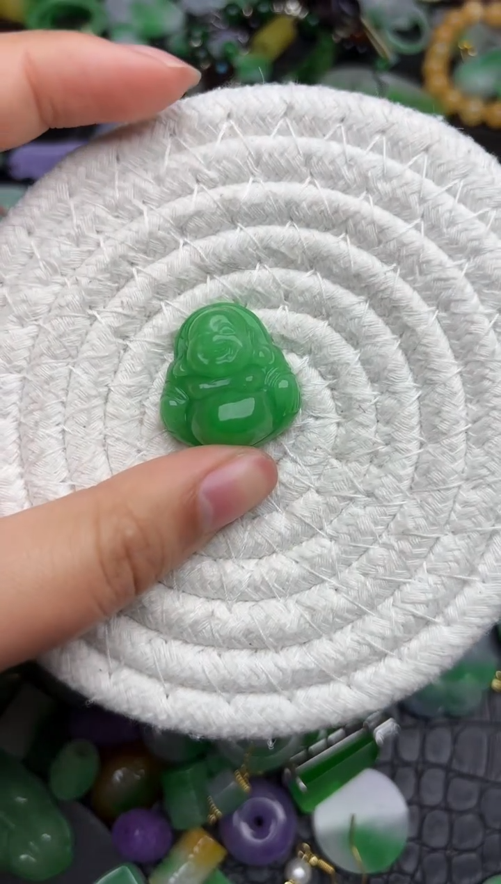 颈饰未镶嵌翡翠缅甸翡翠吊坠