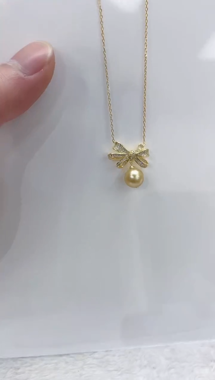 【闪购商品】海水珍珠颈饰银S925镶嵌海水珍珠项链