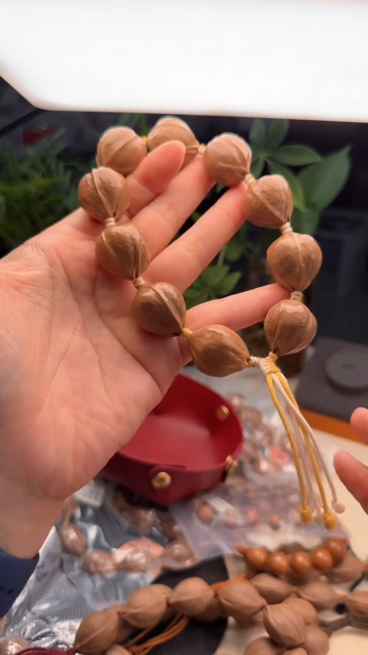 【闪购商品】橄榄核手串/手链2.1成2.5铁核手串