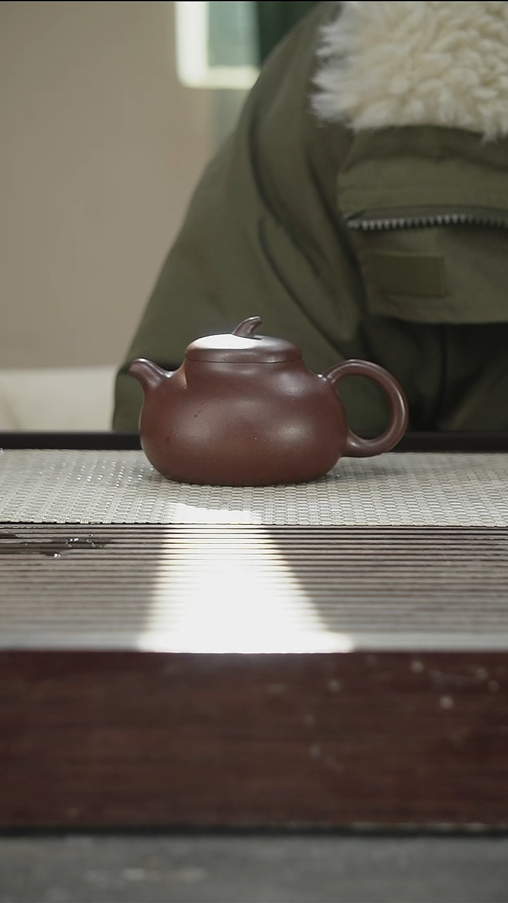 茶壶紫砂8号180CC