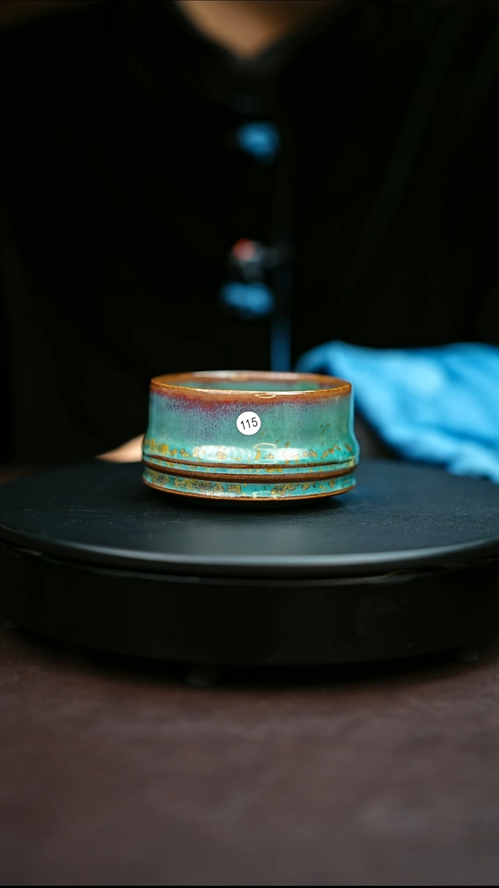 115#原矿钧瓷炉钧釉马蹄杯