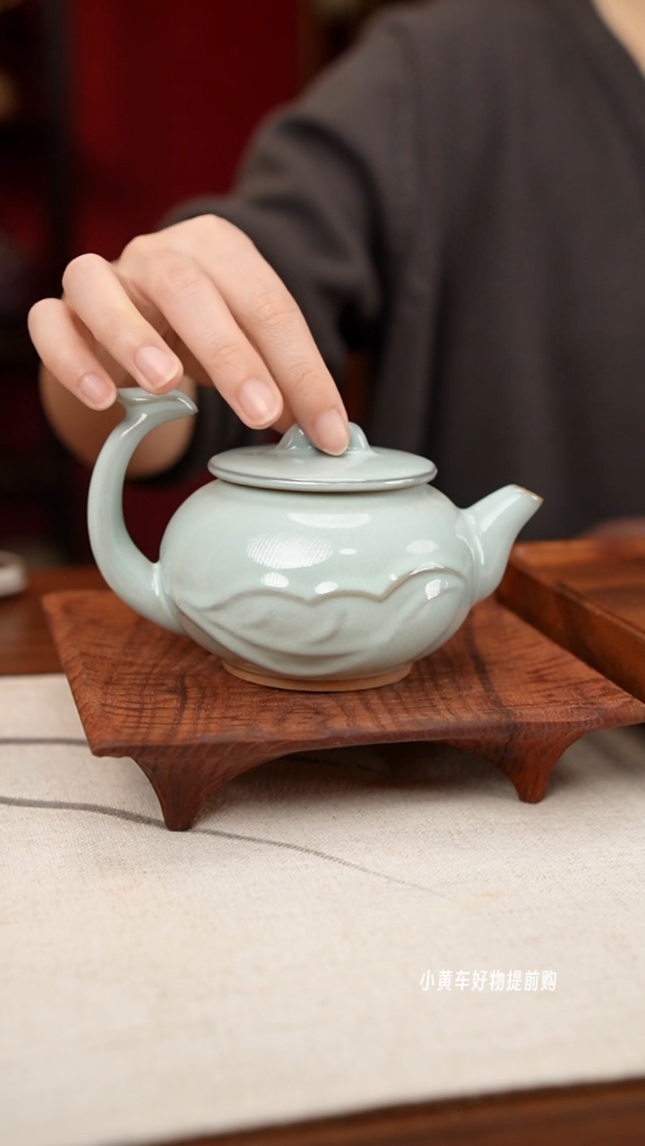 【闪购商品】摆件小师妹-钧瓷-信任