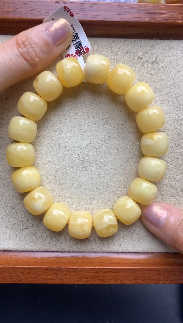 【闪购商品】蜜蜡珠宝奇石未镶嵌35