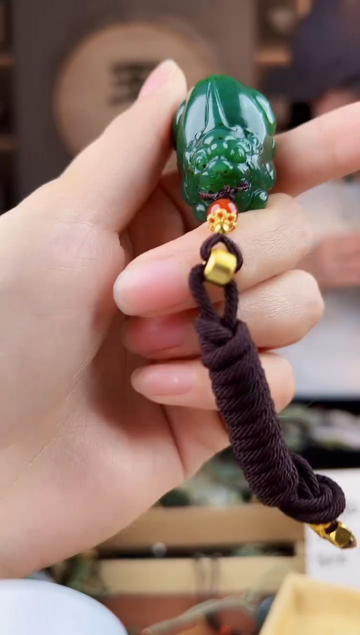 颈饰未镶嵌和田玉拍一发一，多样性发货