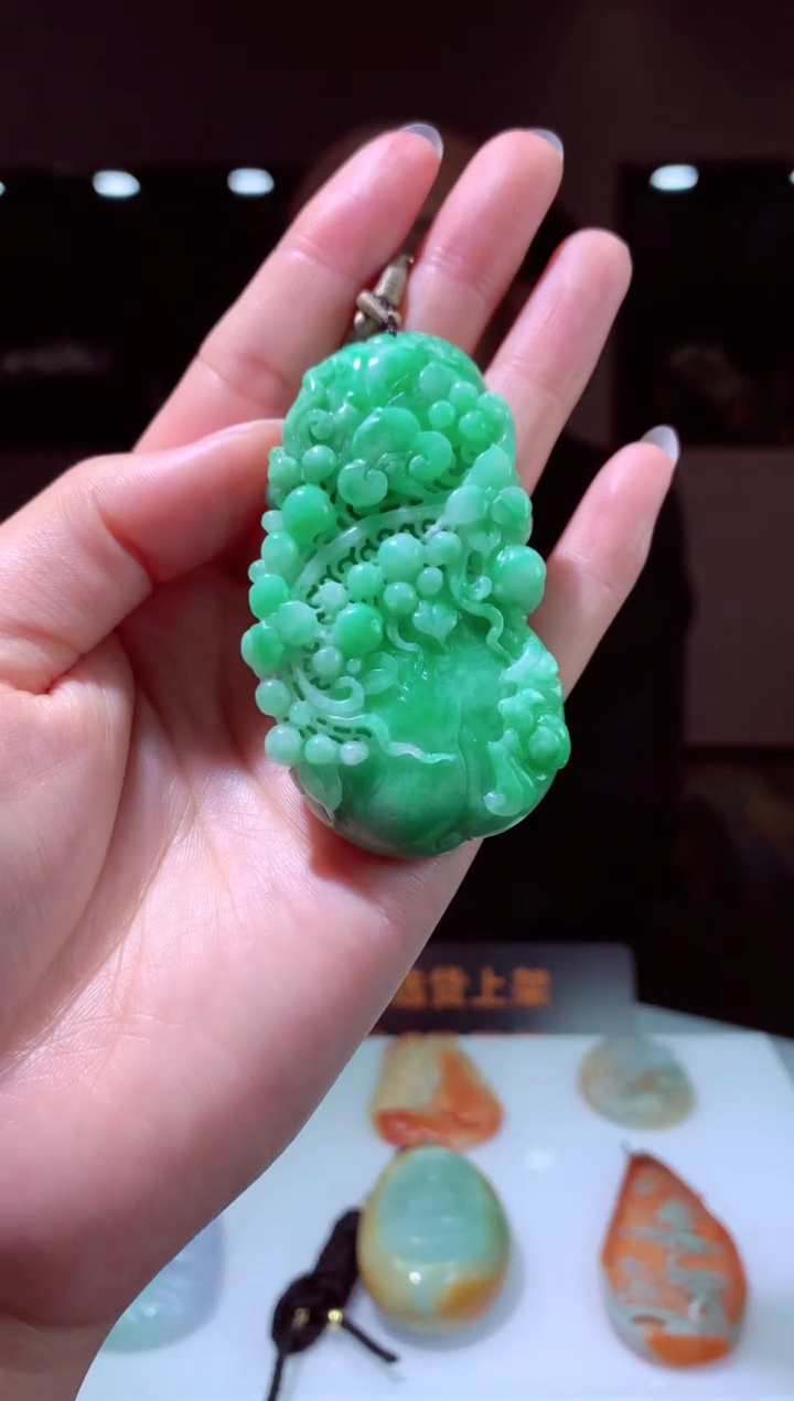 【闪购商品】定制翡翠未镶嵌天然A货翡翠（拍一发一）