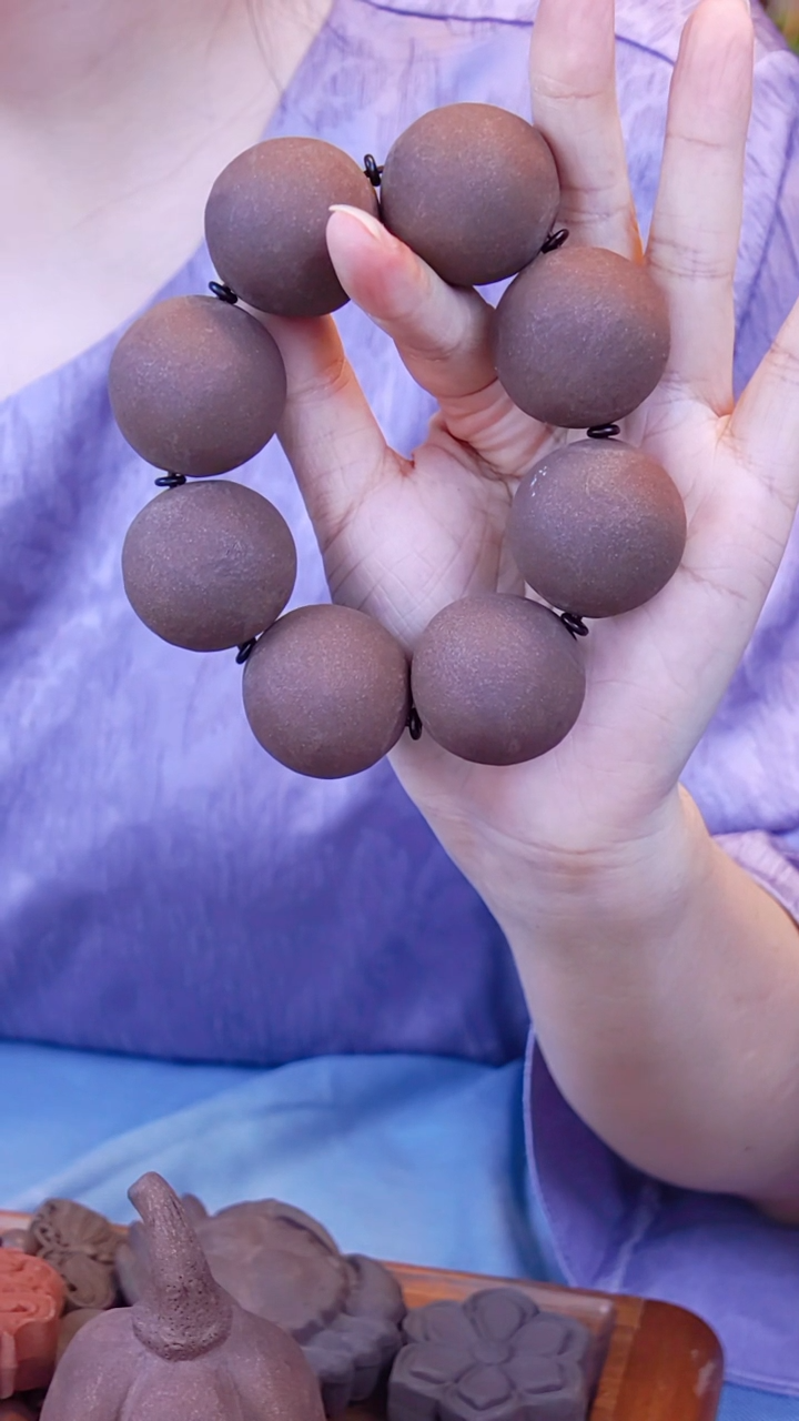 谢*龙涎芙蓉香3.3圆珠8颗 福利 瑕疵