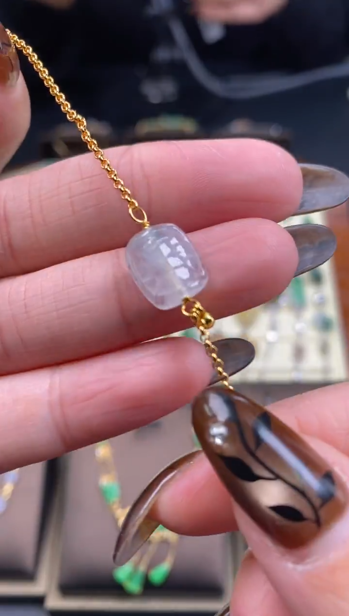 颈饰银S925镶嵌翡翠19623