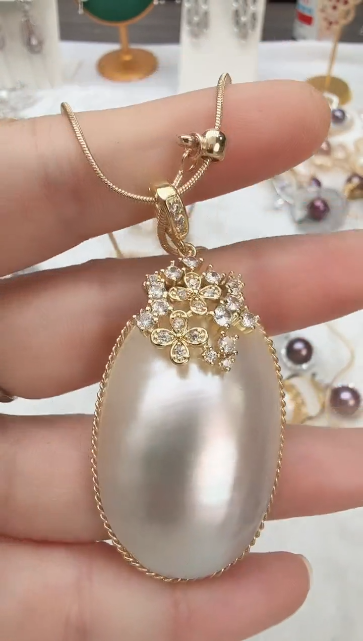 铜合金无繁花吊坠