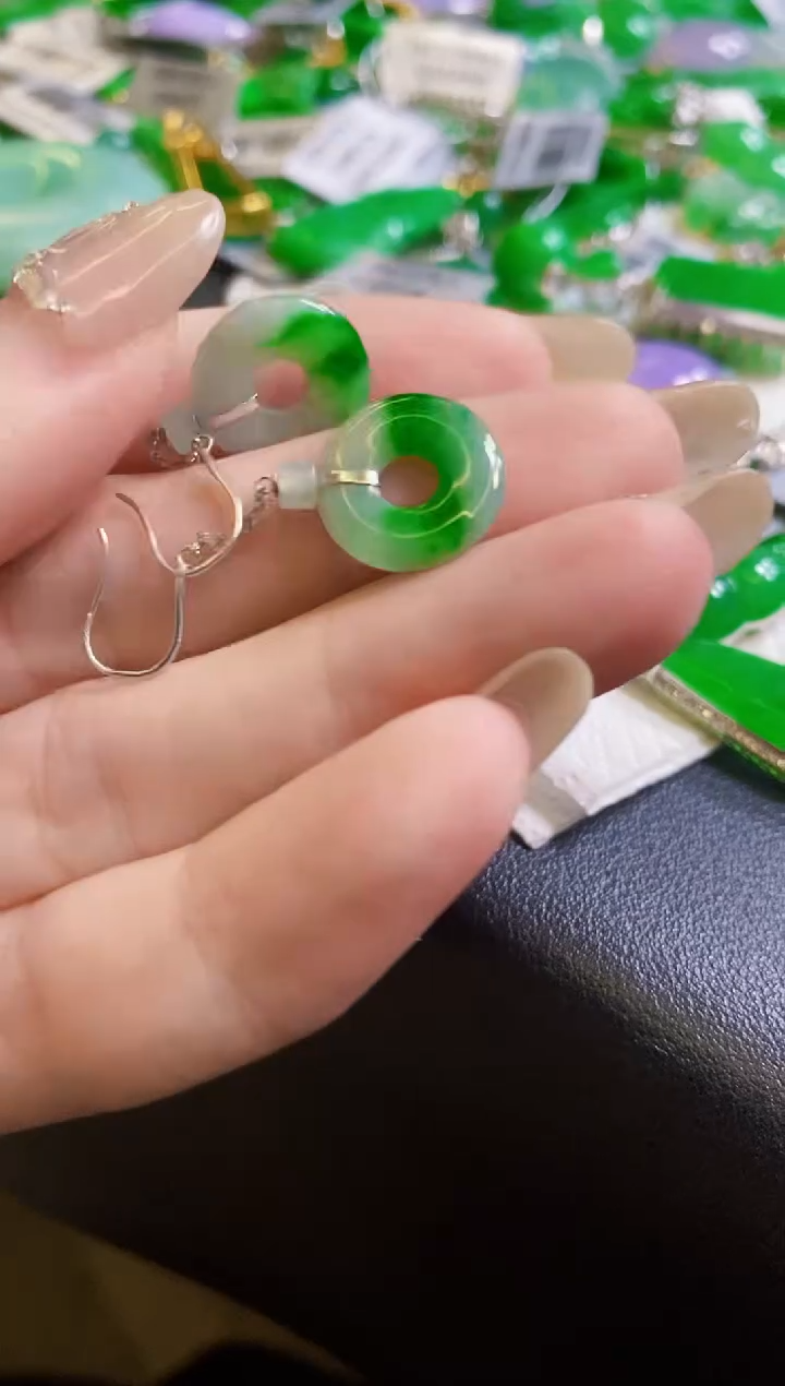 【闪购商品】定制翡翠18K金镶嵌耳饰