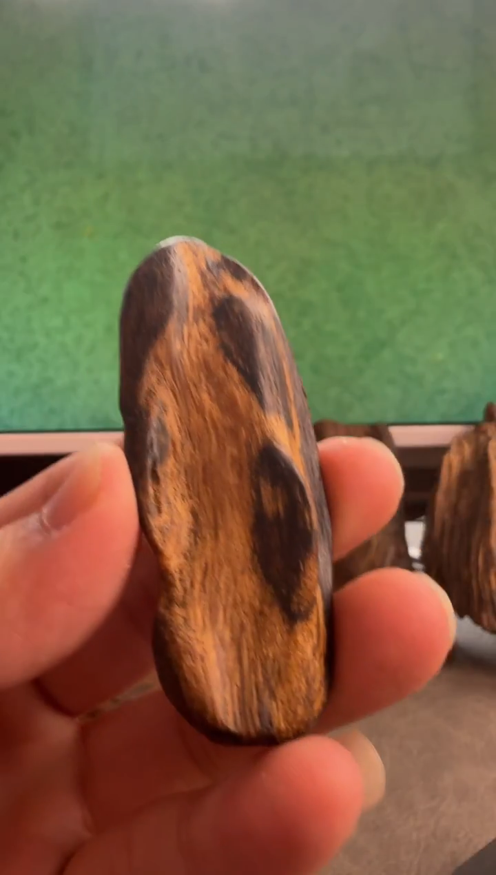 沉香手把件虎斑多样性发一