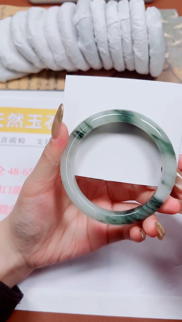 【闪购商品】石英质玉手镯未镶嵌K283-59.7