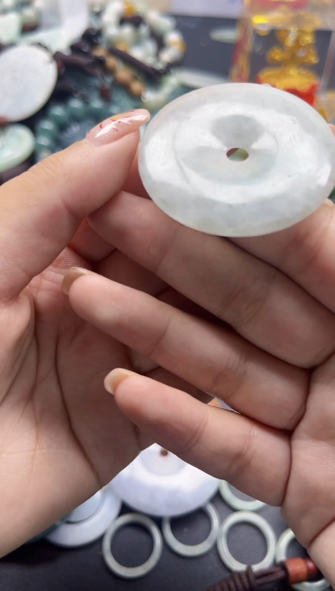 【闪购商品】翡翠颈饰未镶嵌翡翠