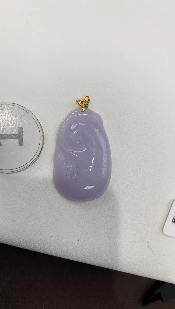 颈饰18K金镶嵌翡翠天然缅甸a货翡翠