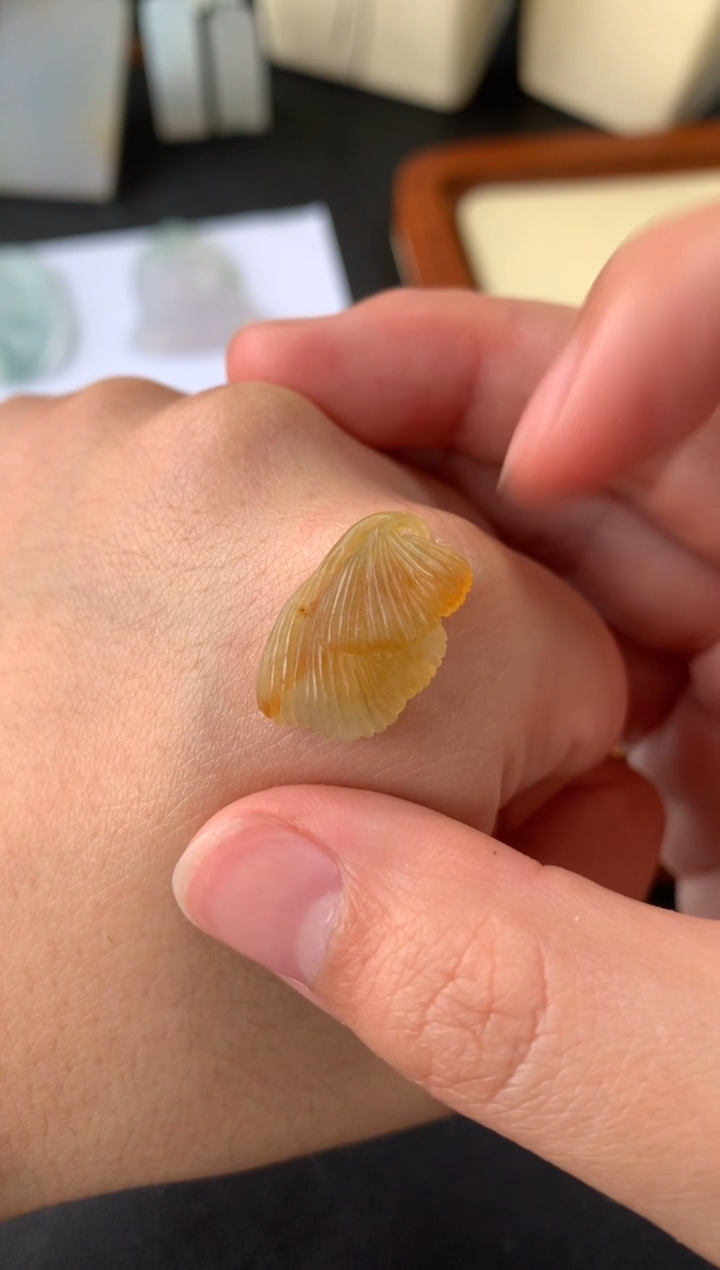 【闪购商品】定制翡翠未镶嵌翡翠