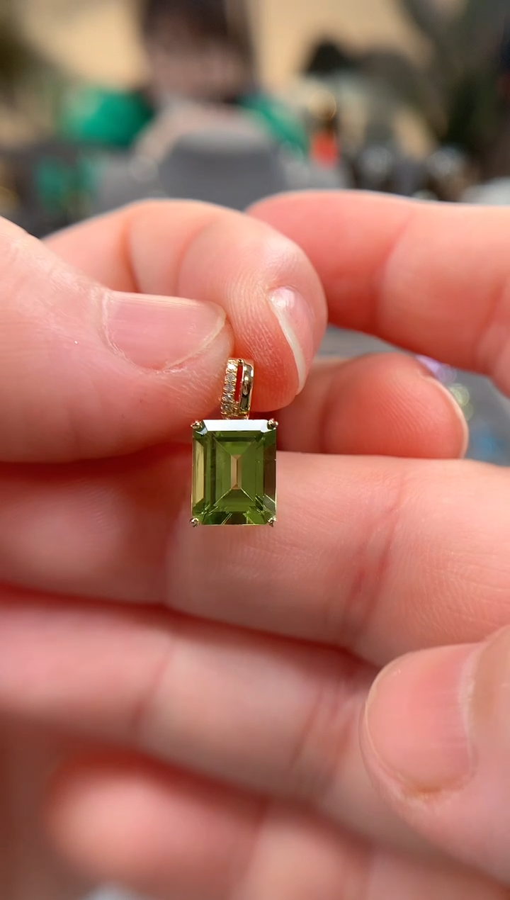 【闪购商品】橄榄石吊坠(不含链)18K金镶嵌橄榄石