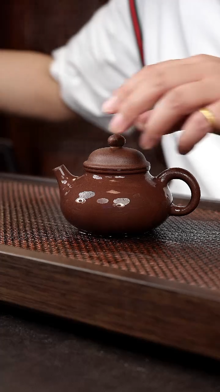 茶壶紫砂紫泥容天