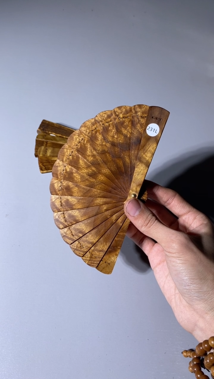【闪购商品】金丝楠231号10cm金丝楠迷你扇
