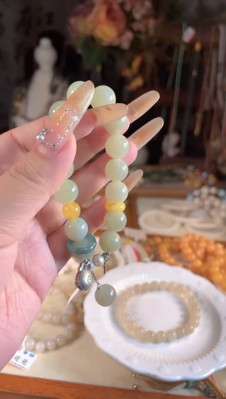 【闪购商品】和田玉手链银S925镶嵌多样性发货其一