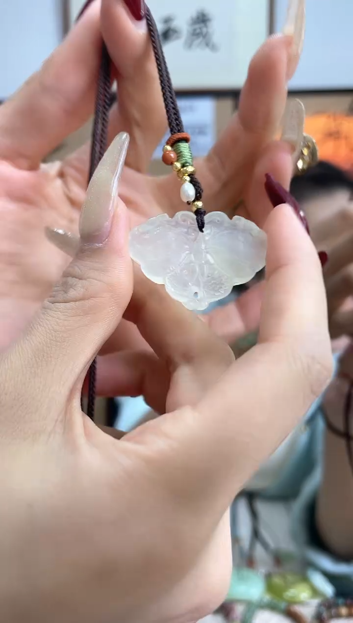 【闪购商品】岫玉吊坠未镶嵌多样性发货其中发一