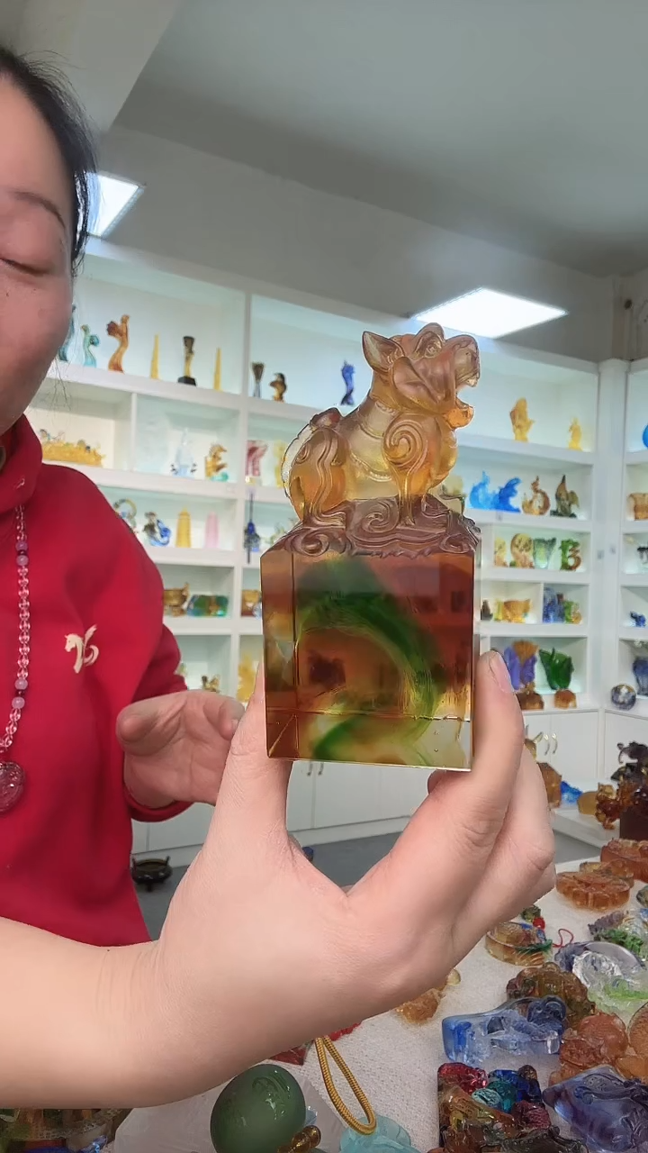 手工艺品琉璃老虎