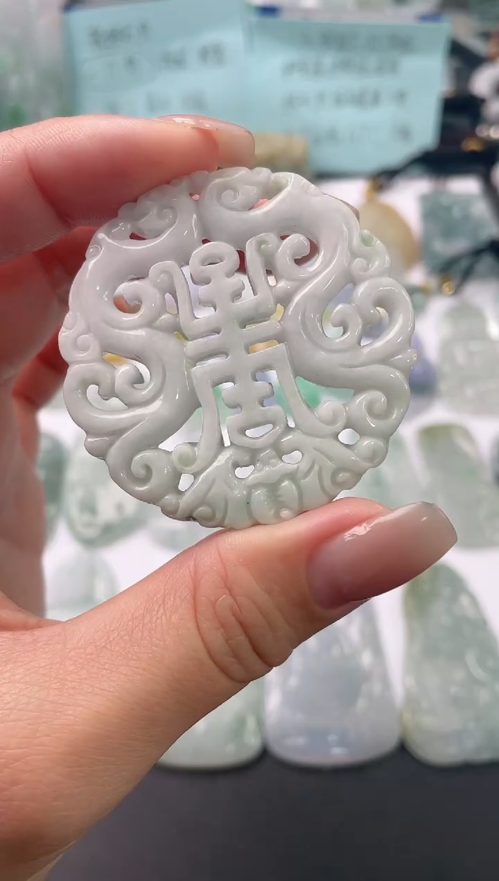 吊坠(不含链)未镶嵌翡翠多样性发其一