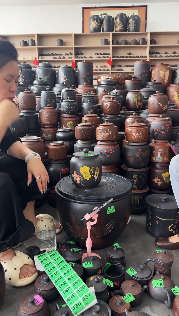 瑕疵茶叶罐 冬瓜彩填 476