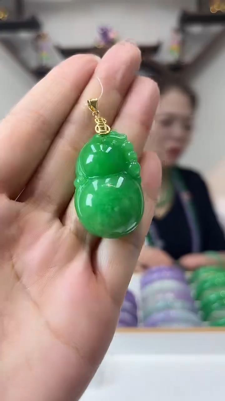 【闪购商品】砖雕闪70 手工雕刻吊坠