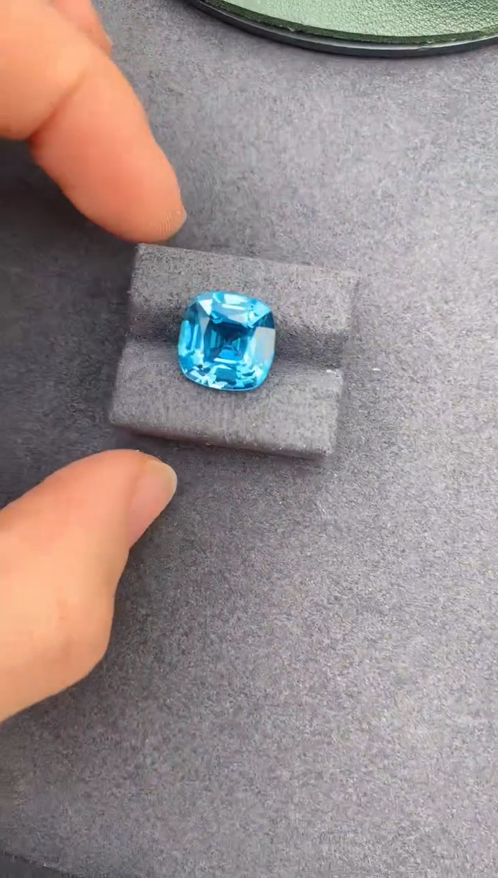 【闪购商品】托帕石裸石未镶嵌7ct托帕石