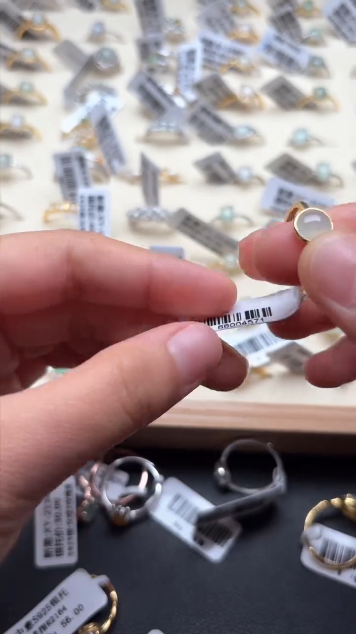 【闪购商品】翡翠戒指银S925镶嵌缅甸A货翡翠S925银镶嵌