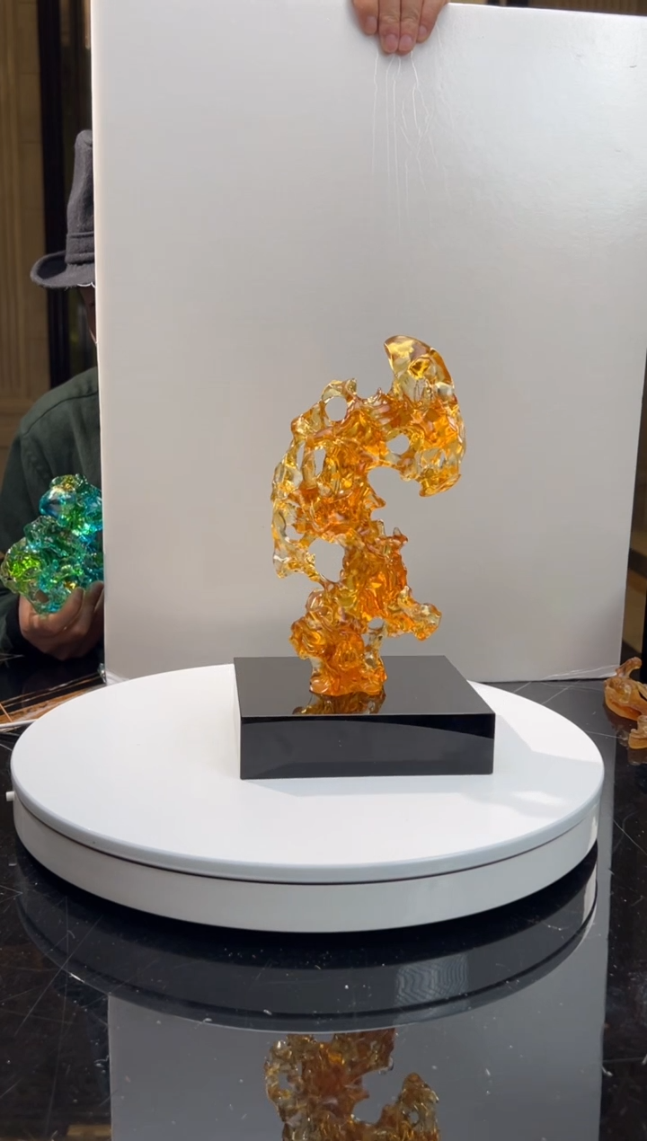 【闪购商品】摆件 CML001茶金色小号+14*16黑座