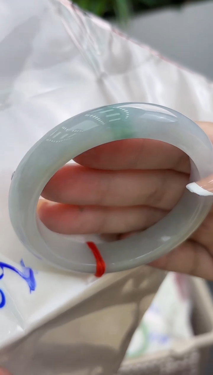 【闪购商品】翡翠手镯未镶嵌翡翠手镯