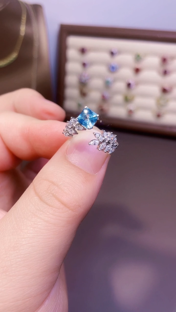 【闪购商品】锆石戒指银S925镶嵌1枚