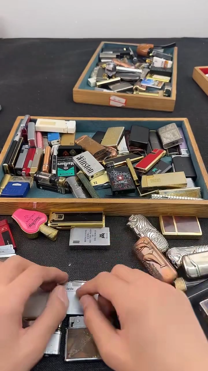 明铬美*科研打火机