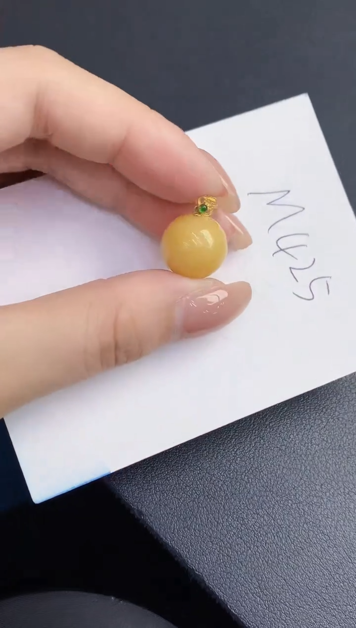 【闪购商品】翡翠18K金镶嵌颈饰0000000000