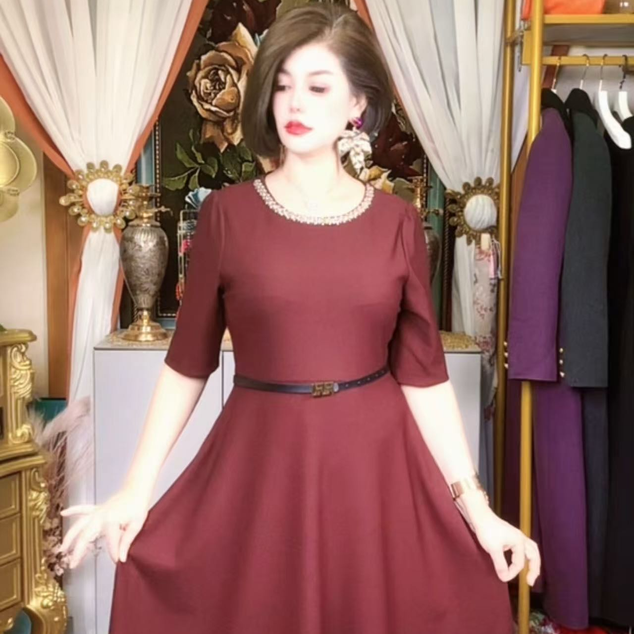 新款时尚红色中长款连衣裙长裙裙子显瘦气质洋气修身高贵连衣裙