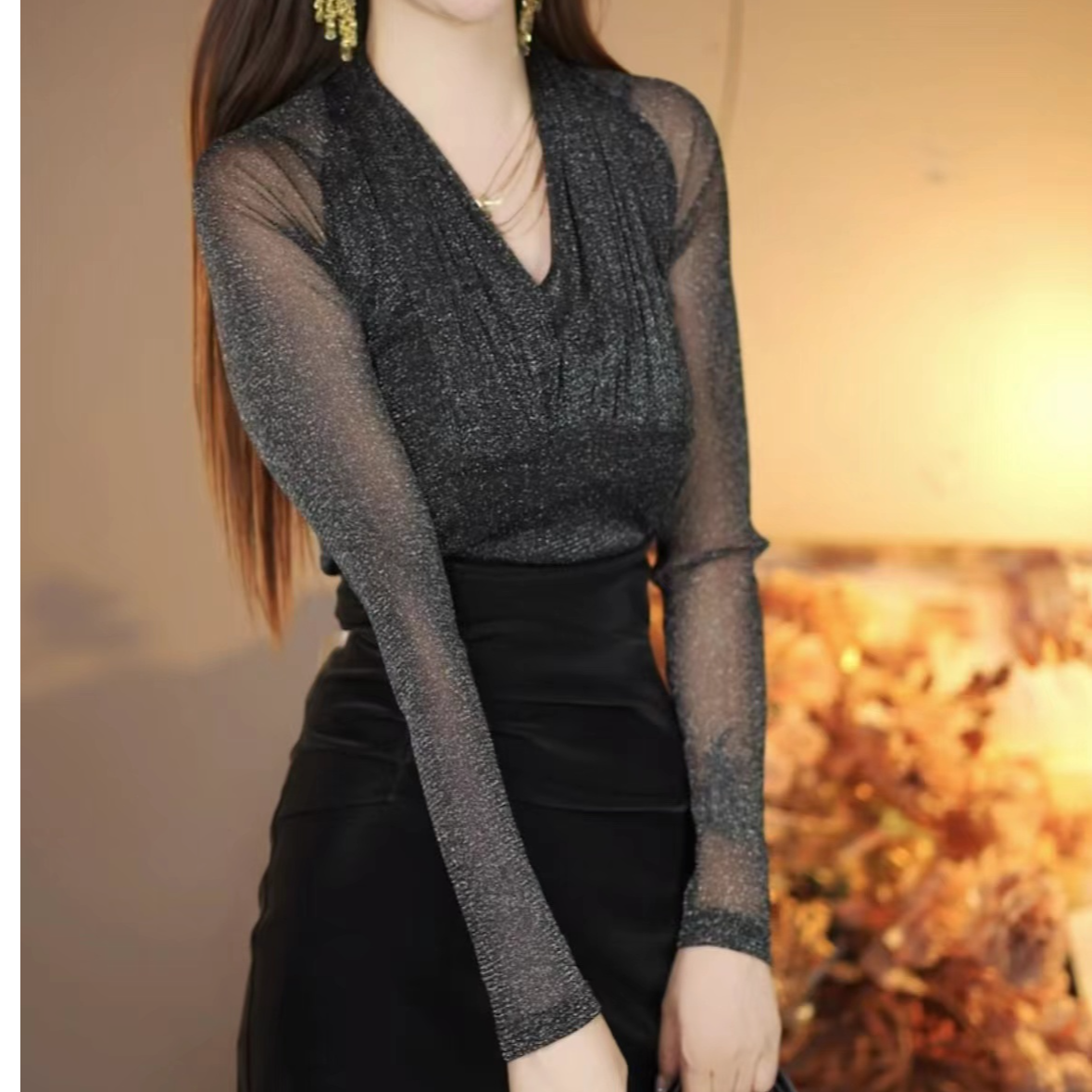 张1067亮丝网纱打底衫女春秋内搭新款收腰显瘦时尚别致性感小衫
