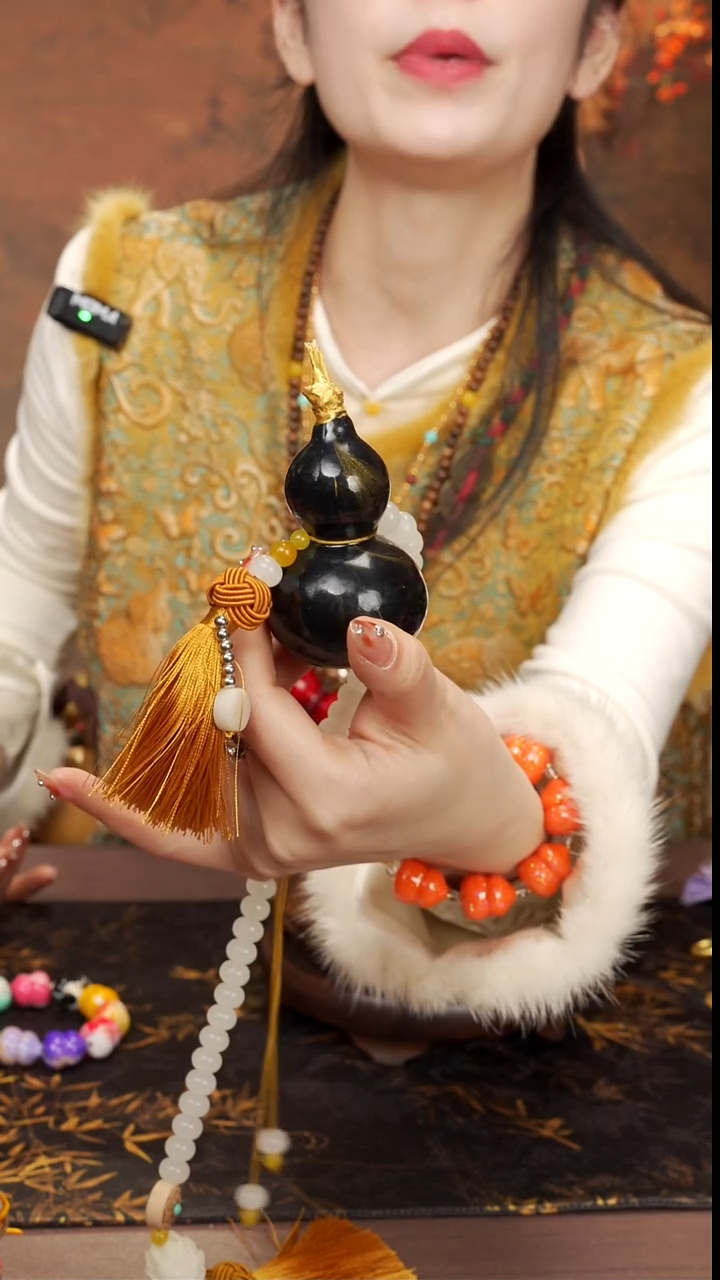 677 --高端工艺大漆酒葫芦--39.9