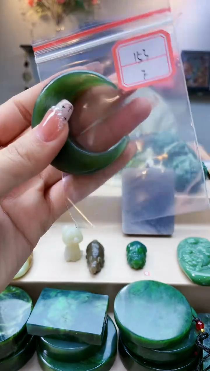 【闪购商品】和田玉挂件未镶嵌1